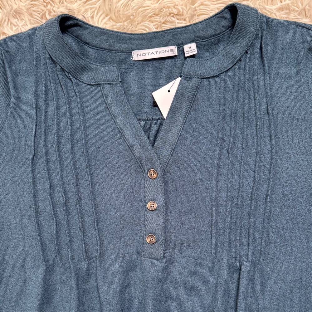 🎉HP🎉 Notations 3/4 Tab Sleeve Top with Pleated Detail 💗 Teal - Picture 8 of 16
